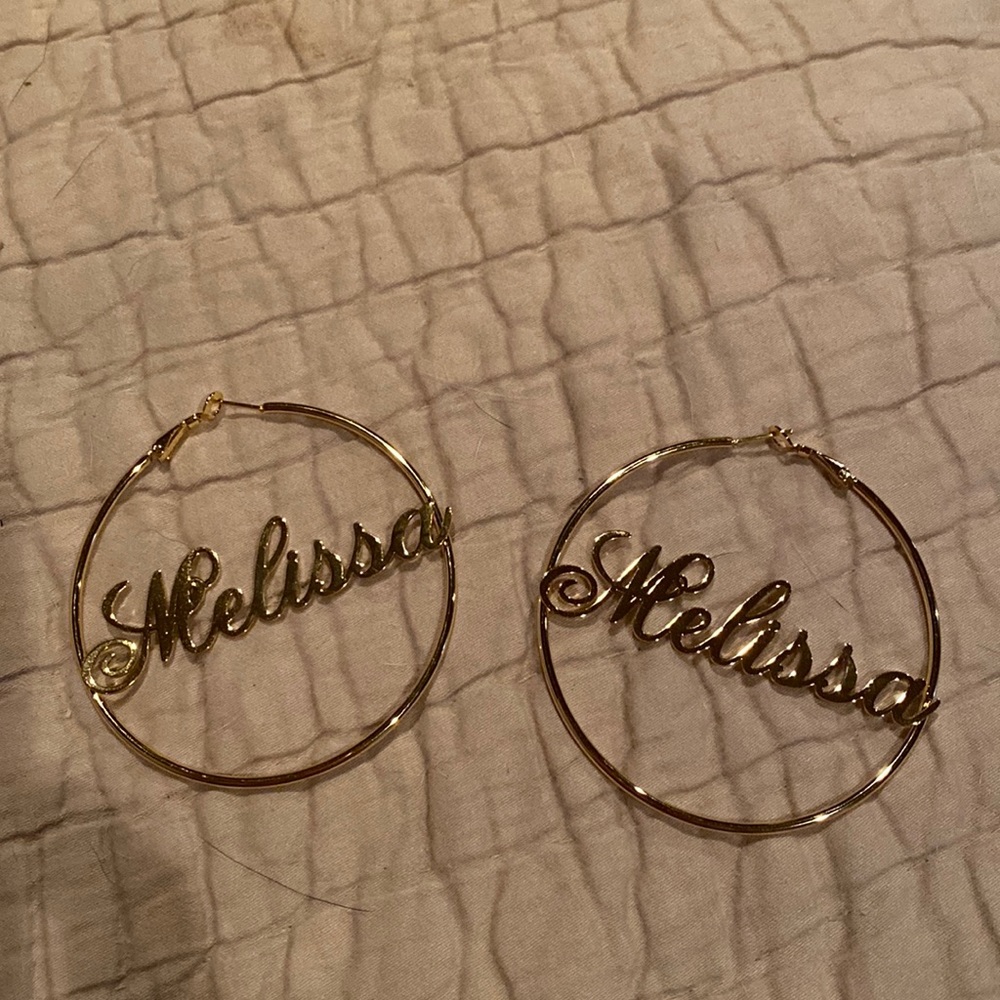 Customized name earrings. Gotta be the right girl for these ~ Melissa
